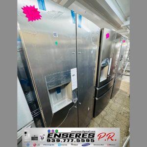 Nevera side-by-side de acero inoxidable